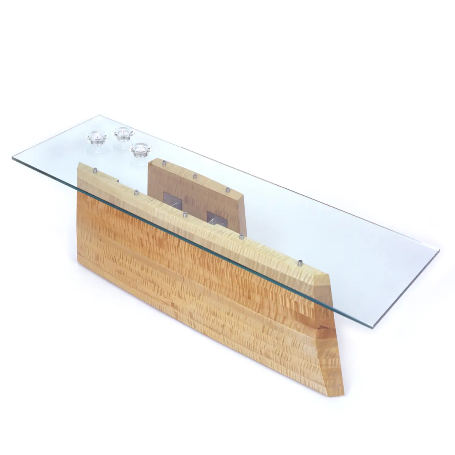 Alternative view of the Hansen Table showing the relationship between its sculptural form and wood grain.